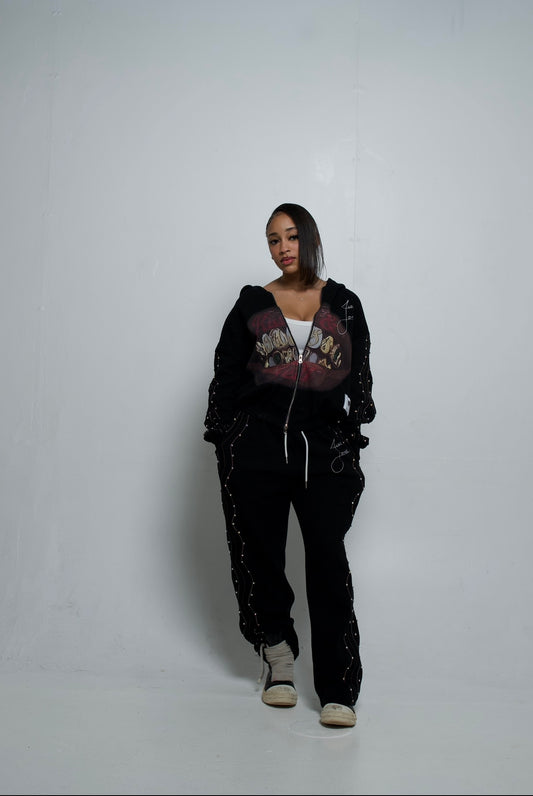 “Just Kiss & Tell” Jogger set